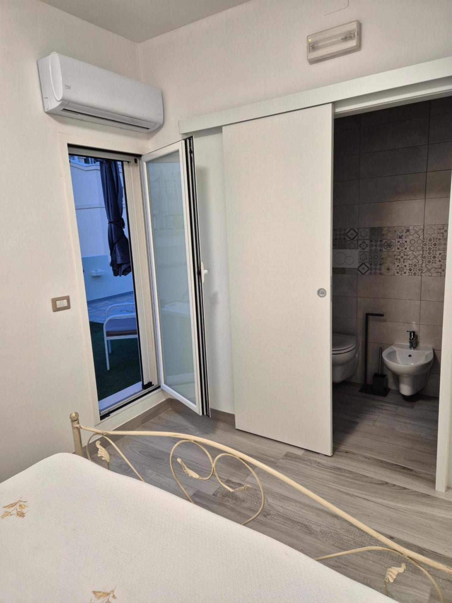 La Terrazza Di Rosalba Bed and Breakfast Monopoli Εξωτερικό φωτογραφία